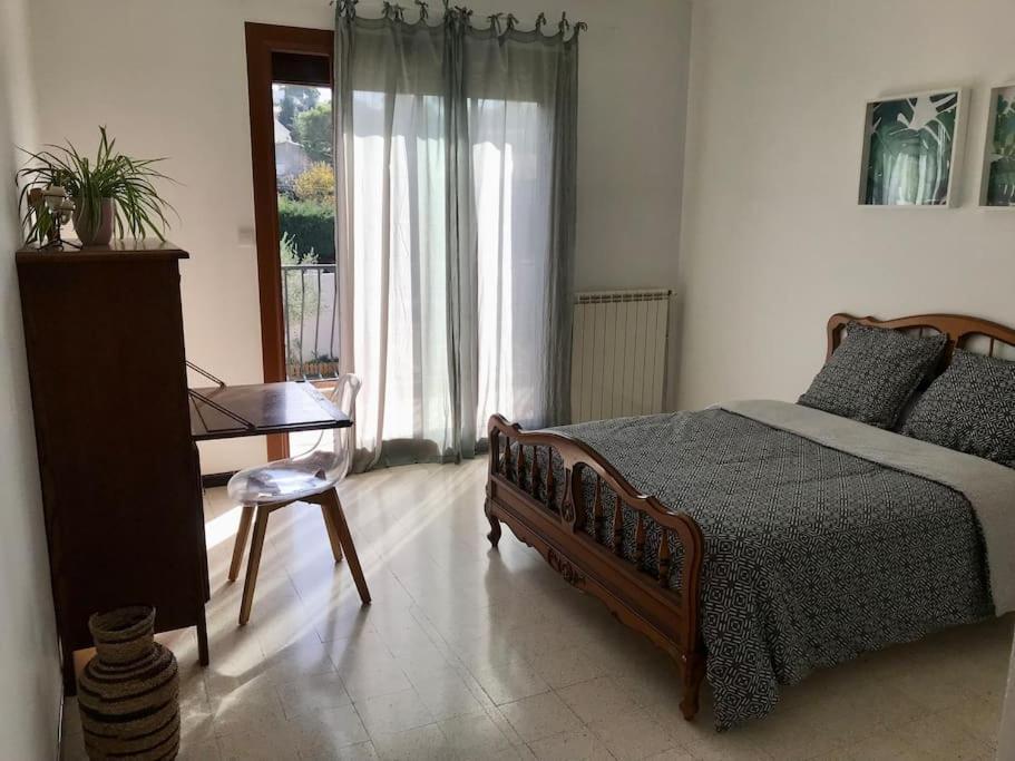 Haut De Maison Entierement Renove Avec Garage Carnoux-en-Provence Exteriér fotografie